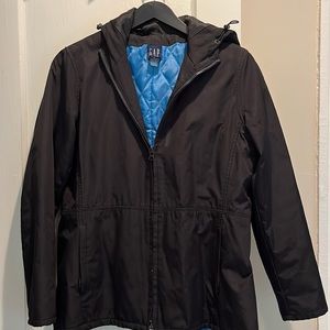Women’s black rain wind jacket size small